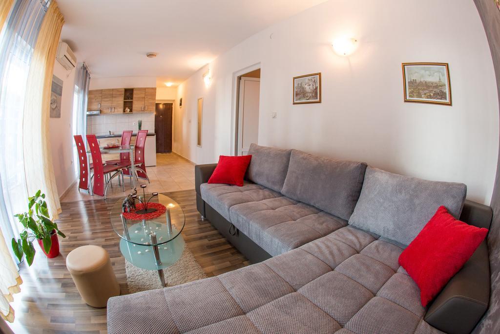 Villa Nadezda Petrovac Εξωτερικό φωτογραφία